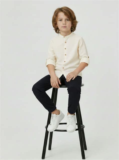 Buy Boys Solid Shirt Online at just Rs. 599.0 - 1000016070261 | Max Fashion