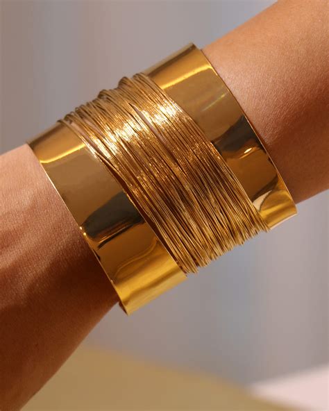 Phoenix Fire Cuff – The House of Muse