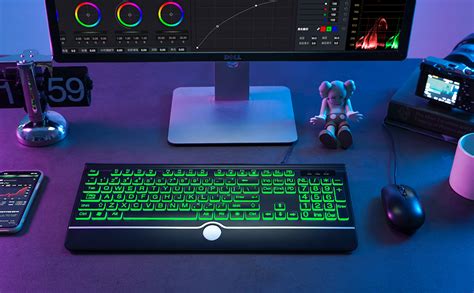 Backlit Computer Keyboard 的图像结果