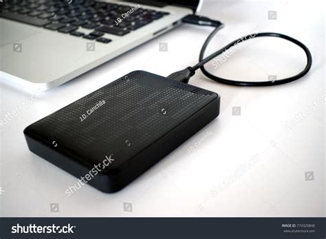 Connect Hard Drive to Computer 的图像结果