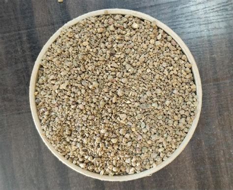 Bentonite Granules Manufacturer, Supplier from Kutch