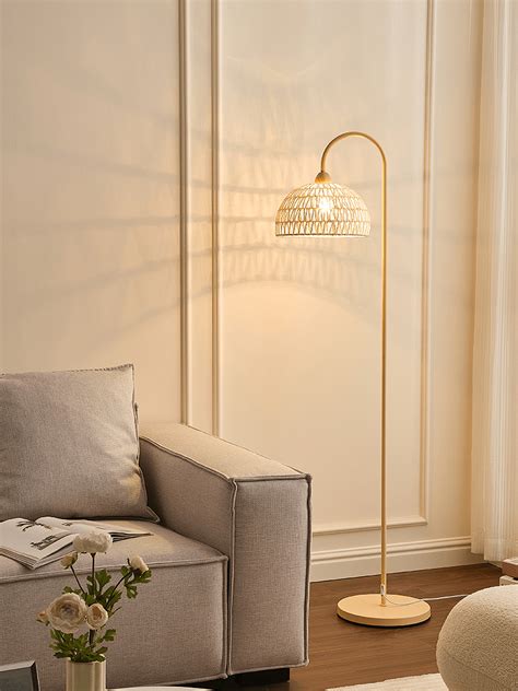 Rattan Arch Floor Lamp – Vakkerlight