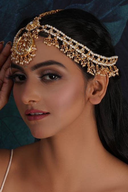 Buy Gold Plated Kundan And Pearl Embellished Mathapatti by Ruby Raang ...