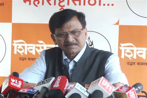 Sanjay Raut lashes out at Fadnavis over Thackeray remarks