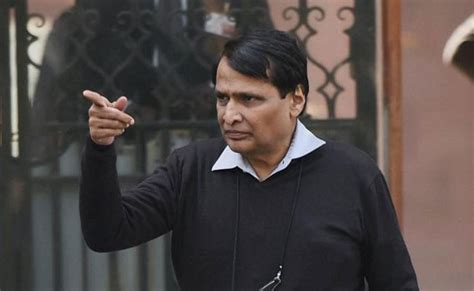 ट्रेनों में पुराने डिब्बों की जगह दुर्घटना रोधी कोच लगाने का काम तेज ...