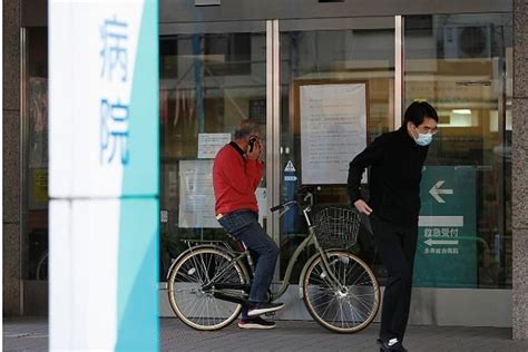 Running out of beds and gear, Tokyo medical staff say Japan's 'state of ...