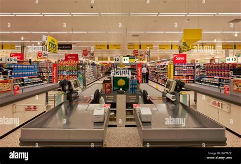 Morrisons Store 的图像结果