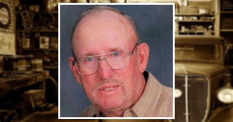 Obituary | Jack R. Hoffman | DEN HERDER FUNERAL HOME, INC.