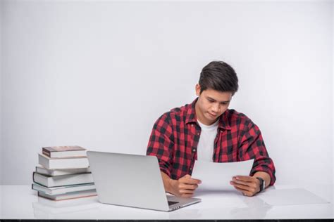 Contoh Soal Informatika Kelas 10: Persiapan Ujian yang Komprehensif