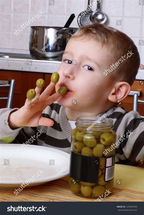 Can Babies Eat Olives: Olives for Baby