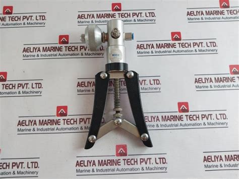Ametek Mpc 15 Bar Marine Pressure Calibrator Kit Wp2110851 – Aeliya Marine