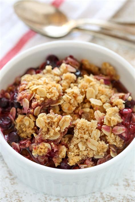 Mixed Berry Crisp (with Fresh or Frozen Berries!) - Live Well Bake Often