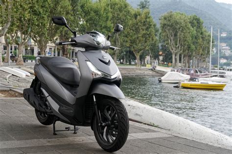 Prova SYM HD 300: Honda SH300 nel mirino, o forse no! - Infomotori