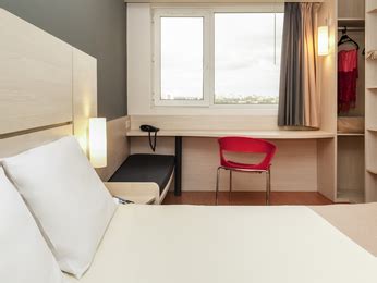 Affordable and well located hotel in Montevideo | ibis - ALL