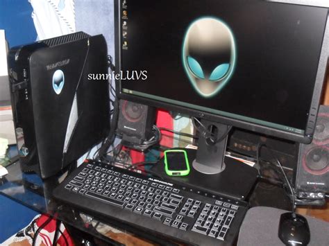 Alienware Labtop Side Tower 的图像结果