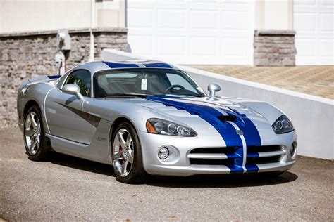 2010 Dodge Viper | JFK Auto Sales