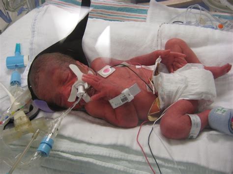 The Weishaars' World: 28 weeks 3 days...Hooray!