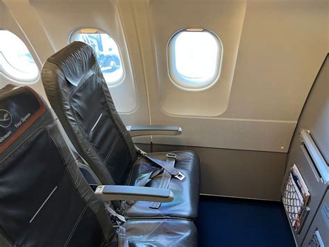 Lufthansa A319 Business Class 的图像结果