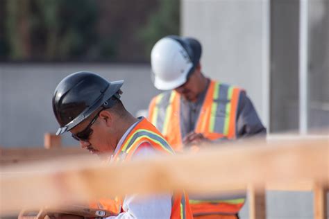 Hard Hat Protection: Current Industry Standards and the Future of ...