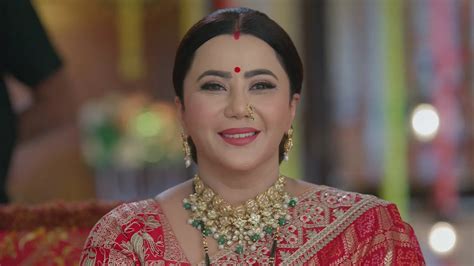 Vasudha TV Serial Online - Watch Latest Show Episodes on ZEE5