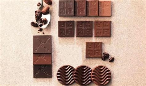 undefined | WhatsHot Mumbai