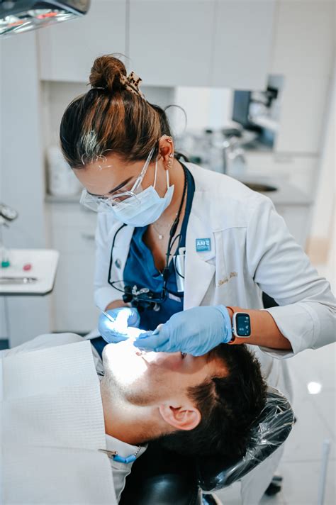 Dr. Jessica Reddy | Oak Brook Dentist Smiles on Enterprise