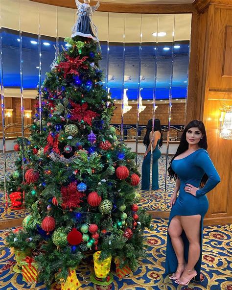 Vianey Frias 🧿 (@vianeyfrias) • Instagram photos and videos | Hottest models, Model, Strong women