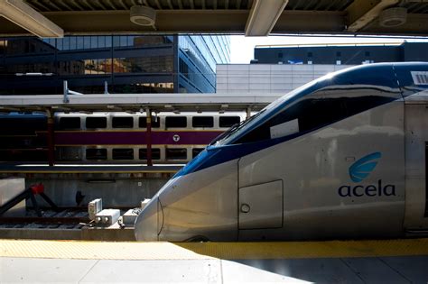 Amtrak First Class 的图像结果