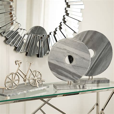 Oemler Gray Sculpture | Rooms to Go