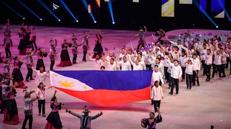 Lavish opening ceremonies kick off 30th Southeast Asian Games - ESPN