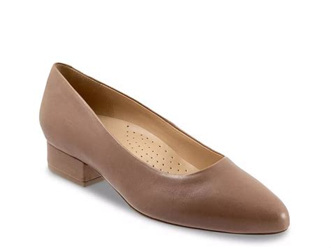 Lady Couture Jewel Pump - Free Shipping | DSW