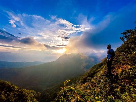 Tarak Ridge Dayhike with Drifit Shirt and Victory Meals, Tarak Ridge ...