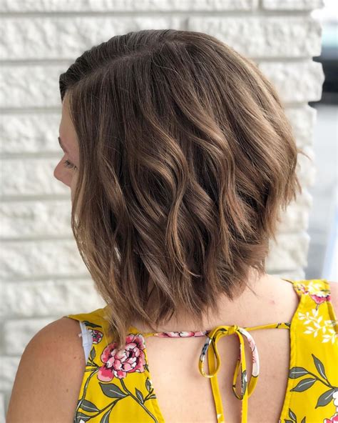 21 Razor Cut Bob Haircut Ideas for a Textured Look