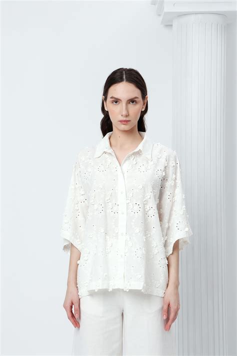 VERO MODA White Schiffli Shirt