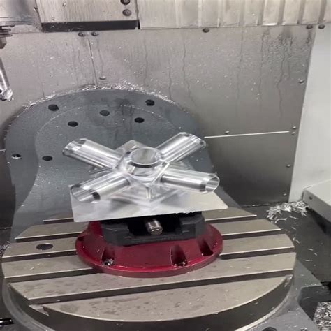 Haas 5-Axis Router 的图像结果