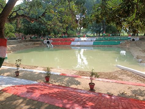 Kanpur: पिछड़ेपन से जो गांव था परेशान, अब बना विकास की पहचान; युवा ...