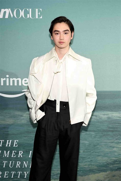 Sean Kaufman - Age, Height, Net Worth, Girlfriend, Bio, Facts, Wiki