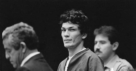 How Night Stalker Richard Ramirez's Teeth Led to His Arrest | POPSUGAR ...