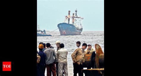 Gujarat: Shipbuilding majors succumb to challenges in Gujarat ...