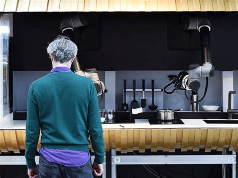 Want to open a restaurant? Rent can sour the dream. A cloud kitchen ...