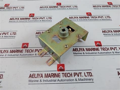 C&s Electric Extended Rotary Handle For Switchgear – Aeliya Marine Tech
