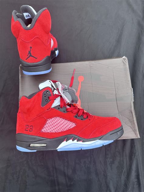[REVIEW] Jordan 5 Raging Bulls from Maikesneakers : r/repplugs