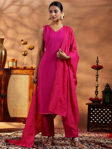 Silk Suits for Women - Buy Silk Suits Online in India | Libas
