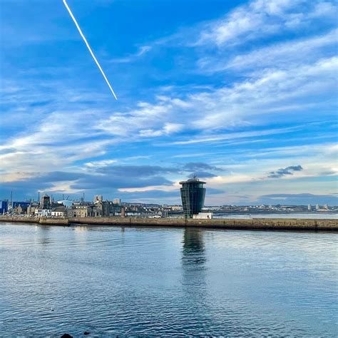 Port Entrance Control Tower (Aberdeen) - All You Need to Know BEFORE You Go