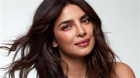 Priyanka Chopra Reveals Thalapathy Vijay's Influence On Her, 'Loved ...