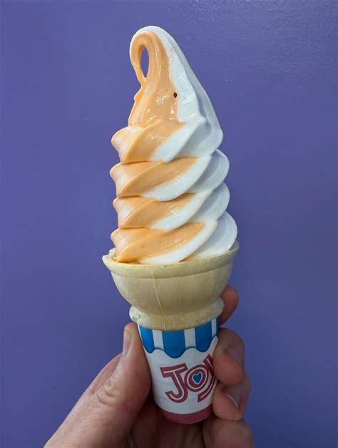 Where to Find Creamy, Delicious Dairy-Free Soft-Serve Ice Cream in the ...