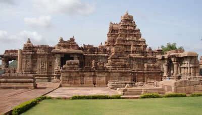 21 Must-Visit Historical Places In Karnataka For History Buffs In 2024