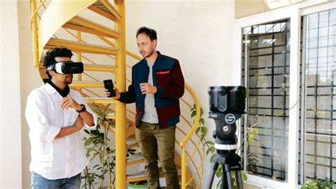 Enter the world of virtual reality