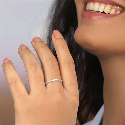 Ring Me Up 925 Silver Minimalistic Ring - Valentine's Gift – Zavya