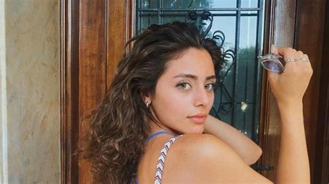 Sila Turkoglu je i dalje najpopularnija turska glumica na društvenim ...